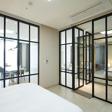 Pyeongchang The White Hotel エクステリア 写真