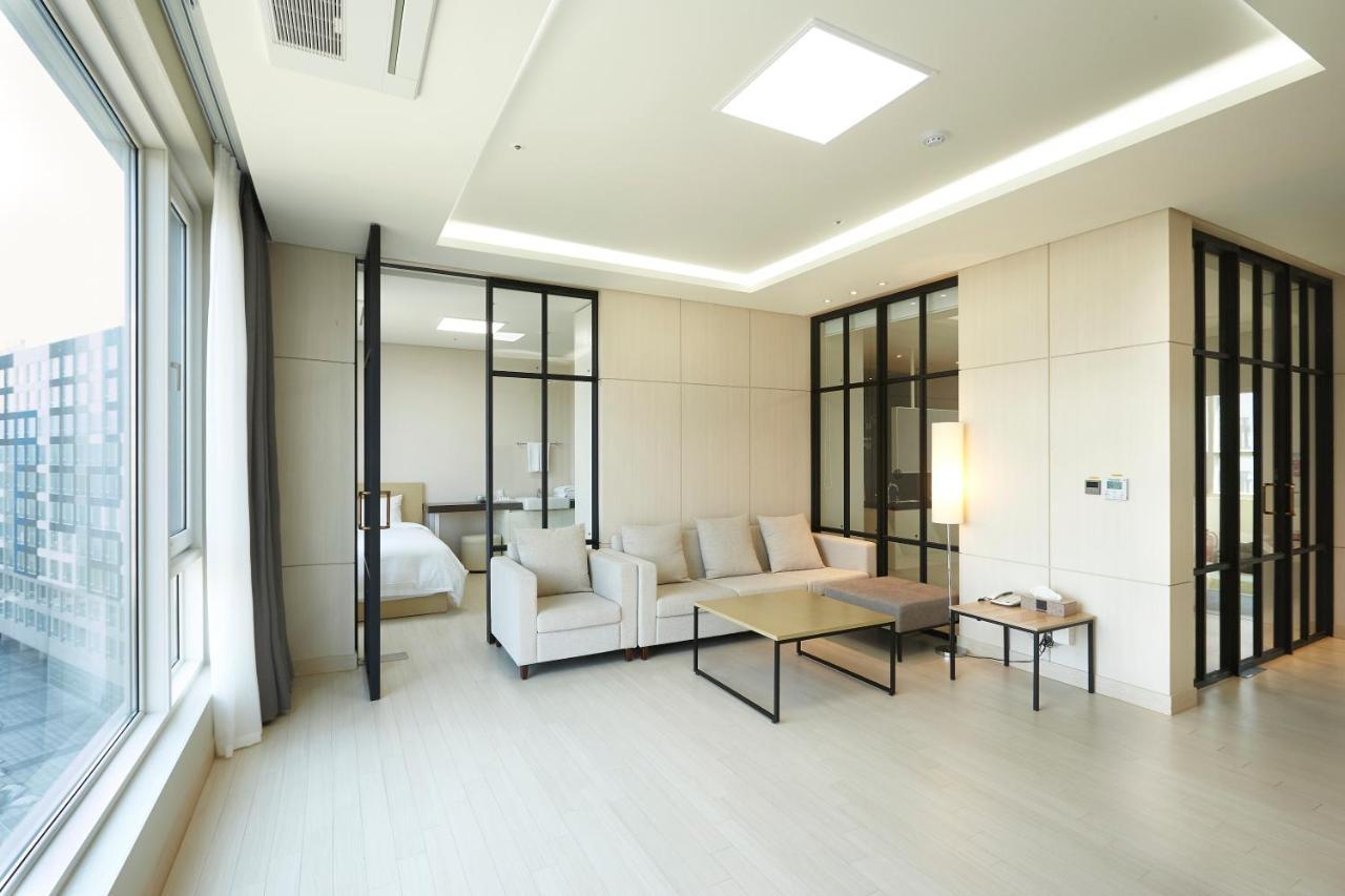 Pyeongchang The White Hotel エクステリア 写真