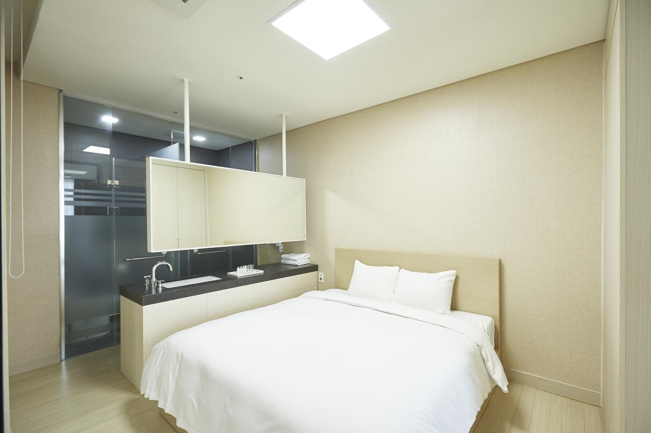 Pyeongchang The White Hotel エクステリア 写真