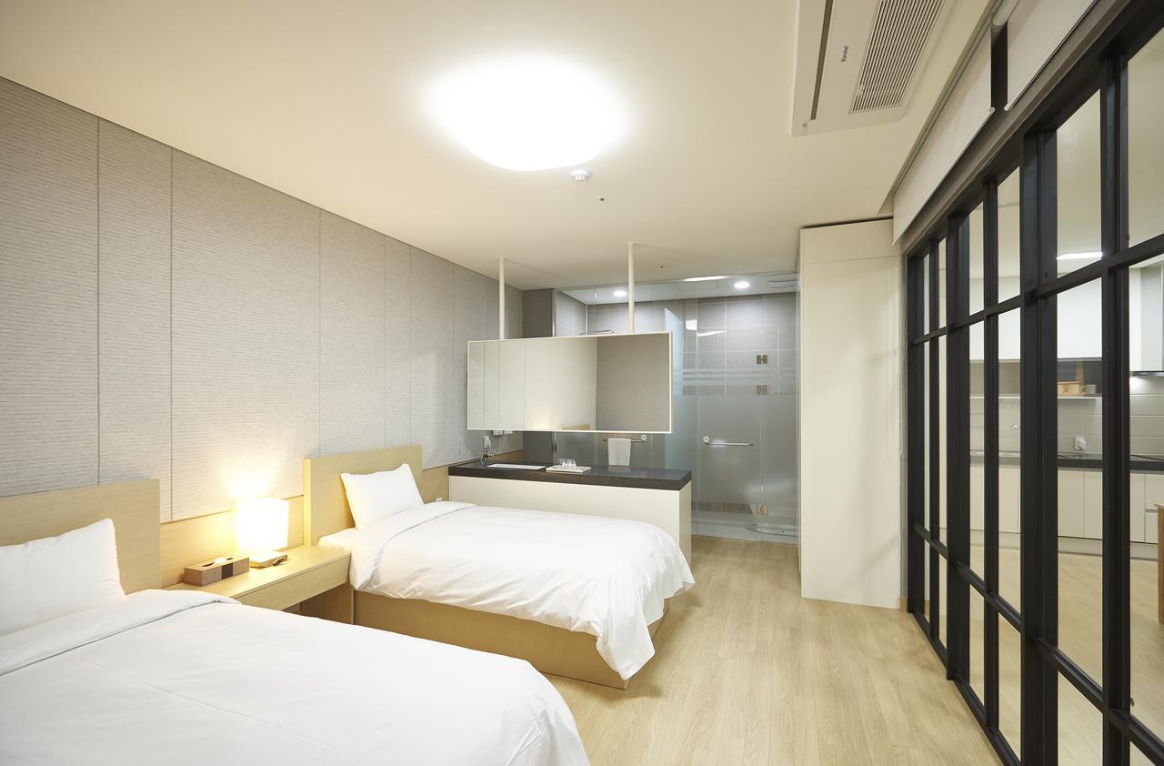 Pyeongchang The White Hotel エクステリア 写真