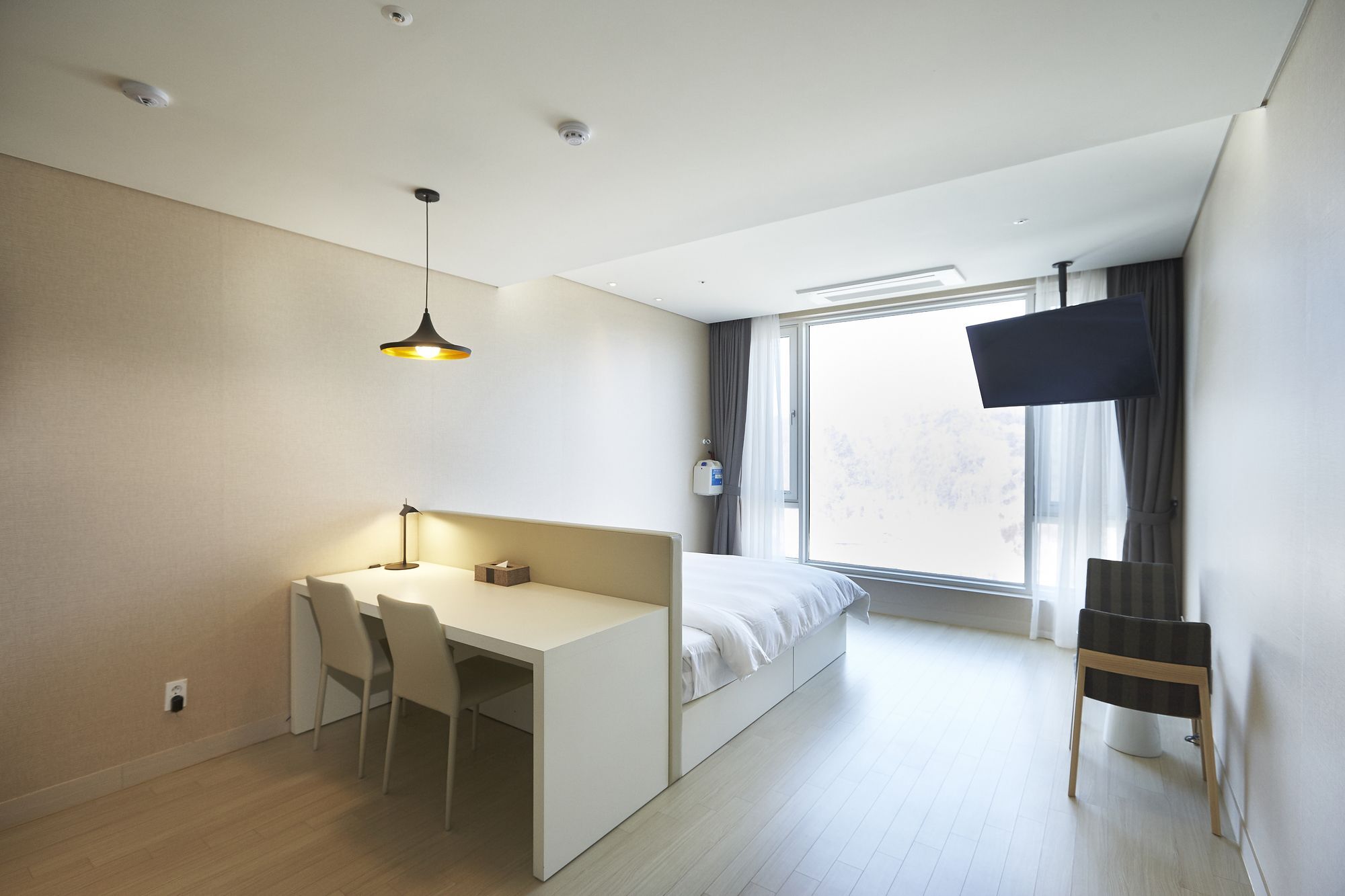 Pyeongchang The White Hotel エクステリア 写真